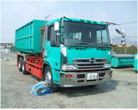 【アームローダー車】